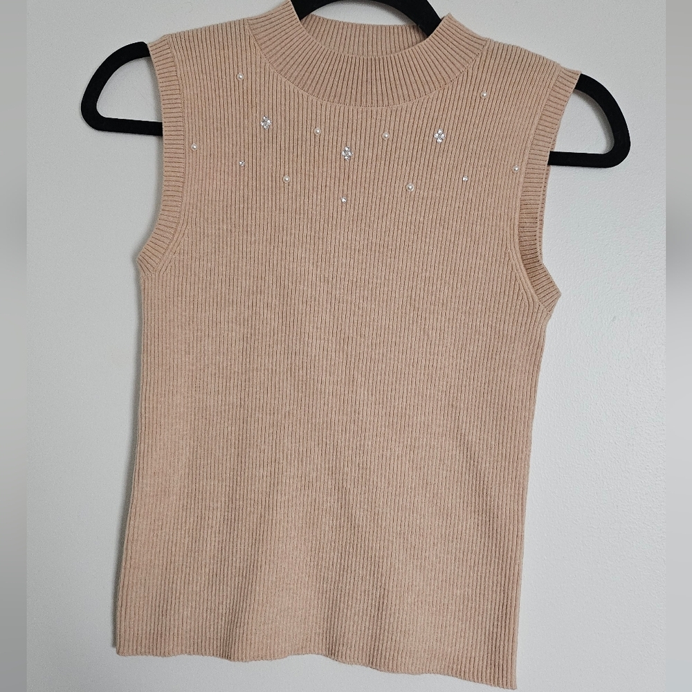 Michell Macaron Gyaru Jirai Sleeveless Beige Knit Top Rhinestones And Pearls